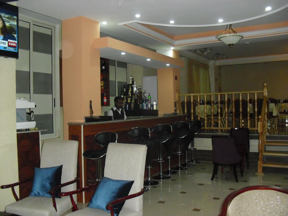 C Fun Addis Hotel Bagian luar foto